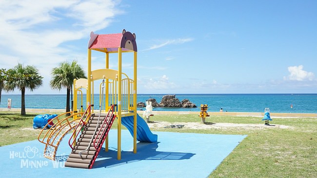 【沖繩親子景點】安良波公園(安良波海灘)，有溜滑梯、海盜船、BBQ，可以戲水玩沙的美麗白色沙灘